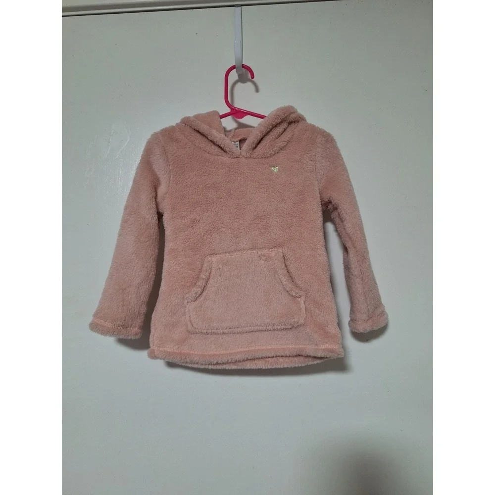 Carter's Toddler Girls Size 2T Pink Fuzzy Fleece Pullover Hoodie Heart Pocket